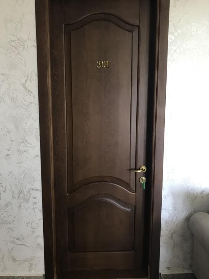 Nani'S Sweet Home Batumi Exterior foto