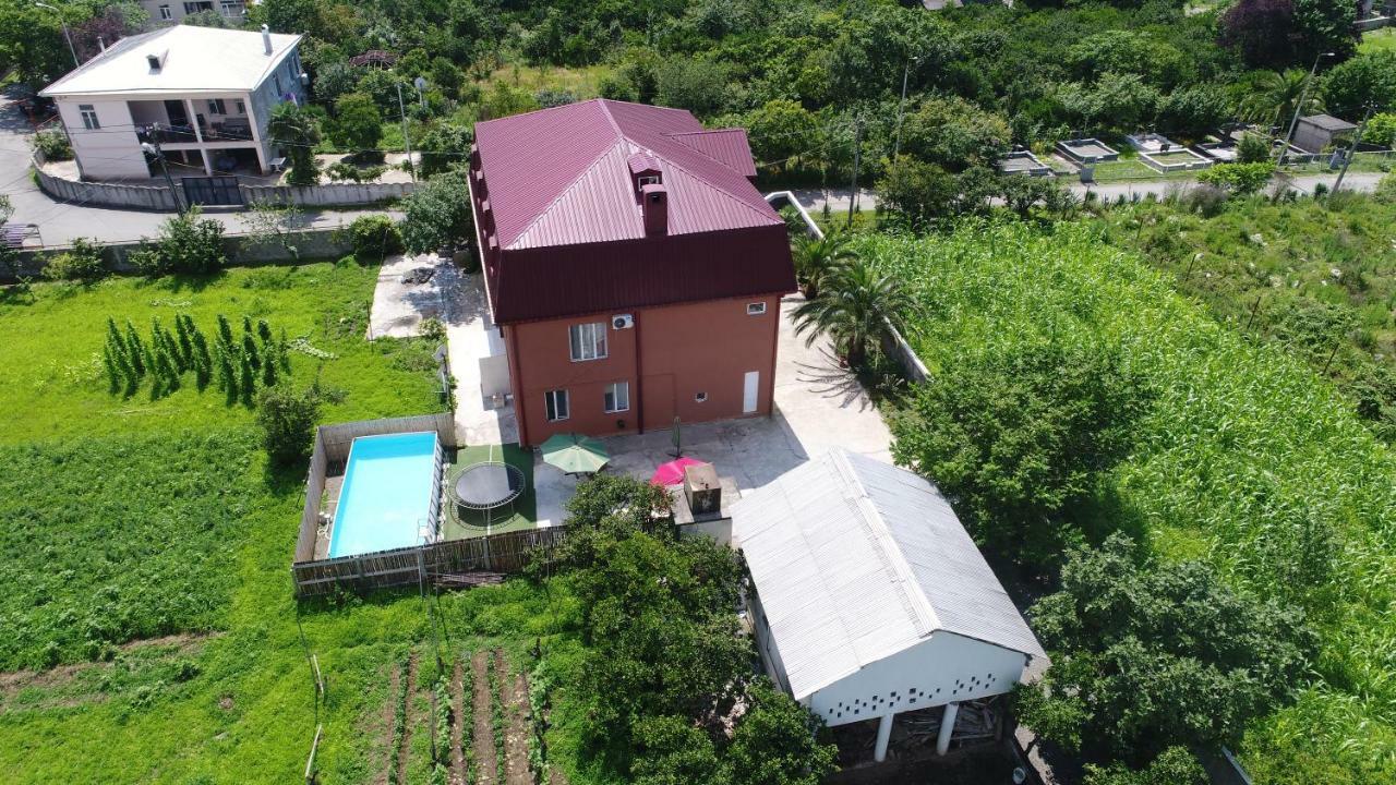 Nani'S Sweet Home Batumi Exterior foto